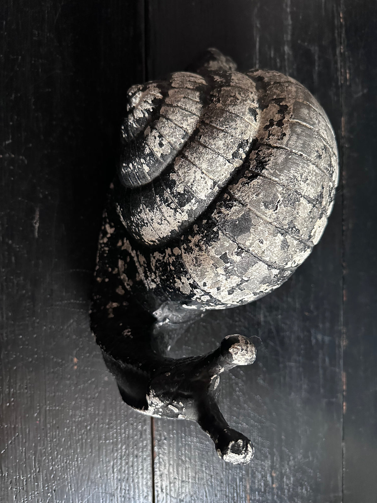 Cast aluminum snail