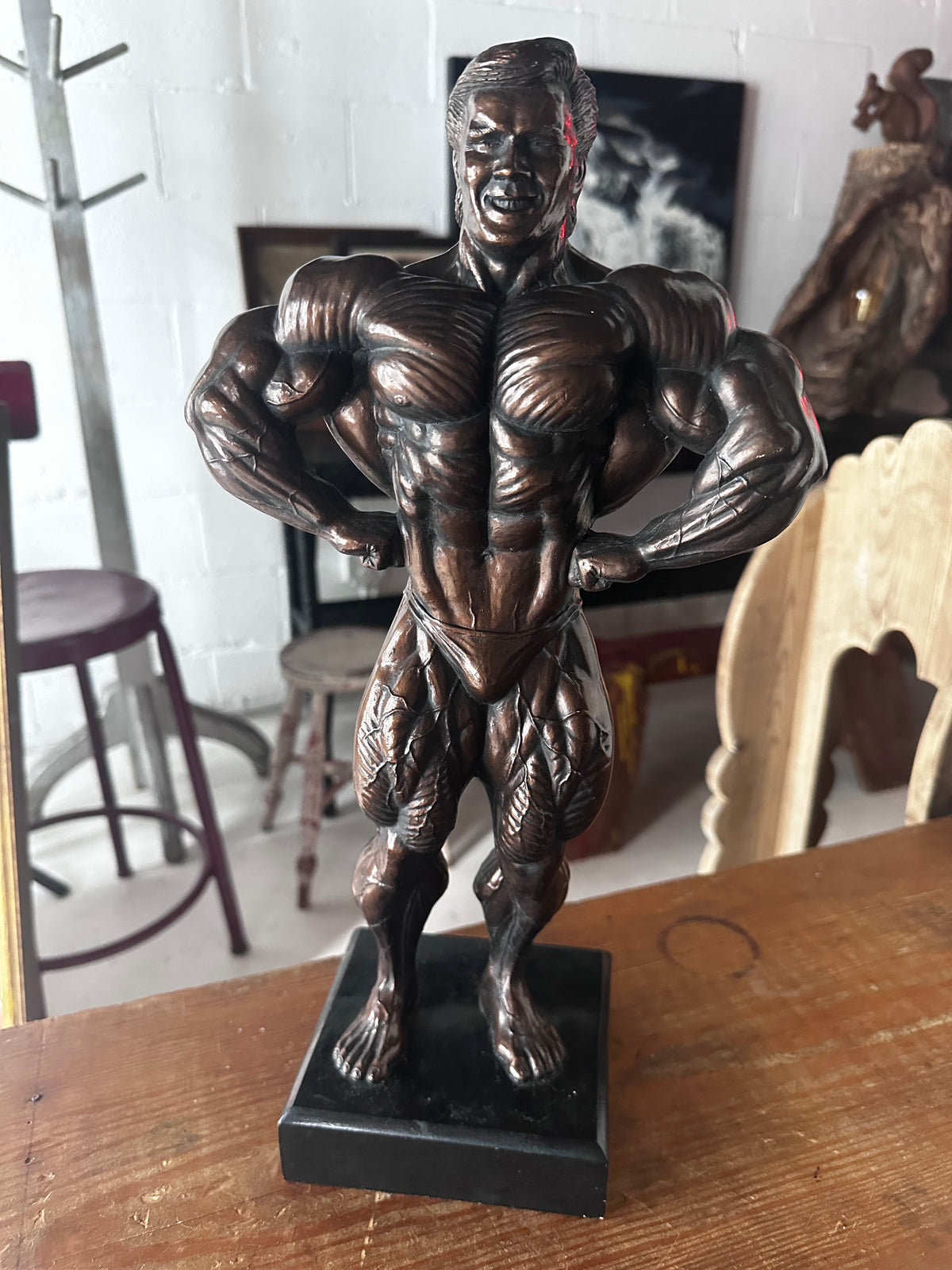 Body Builder Trophy Blank