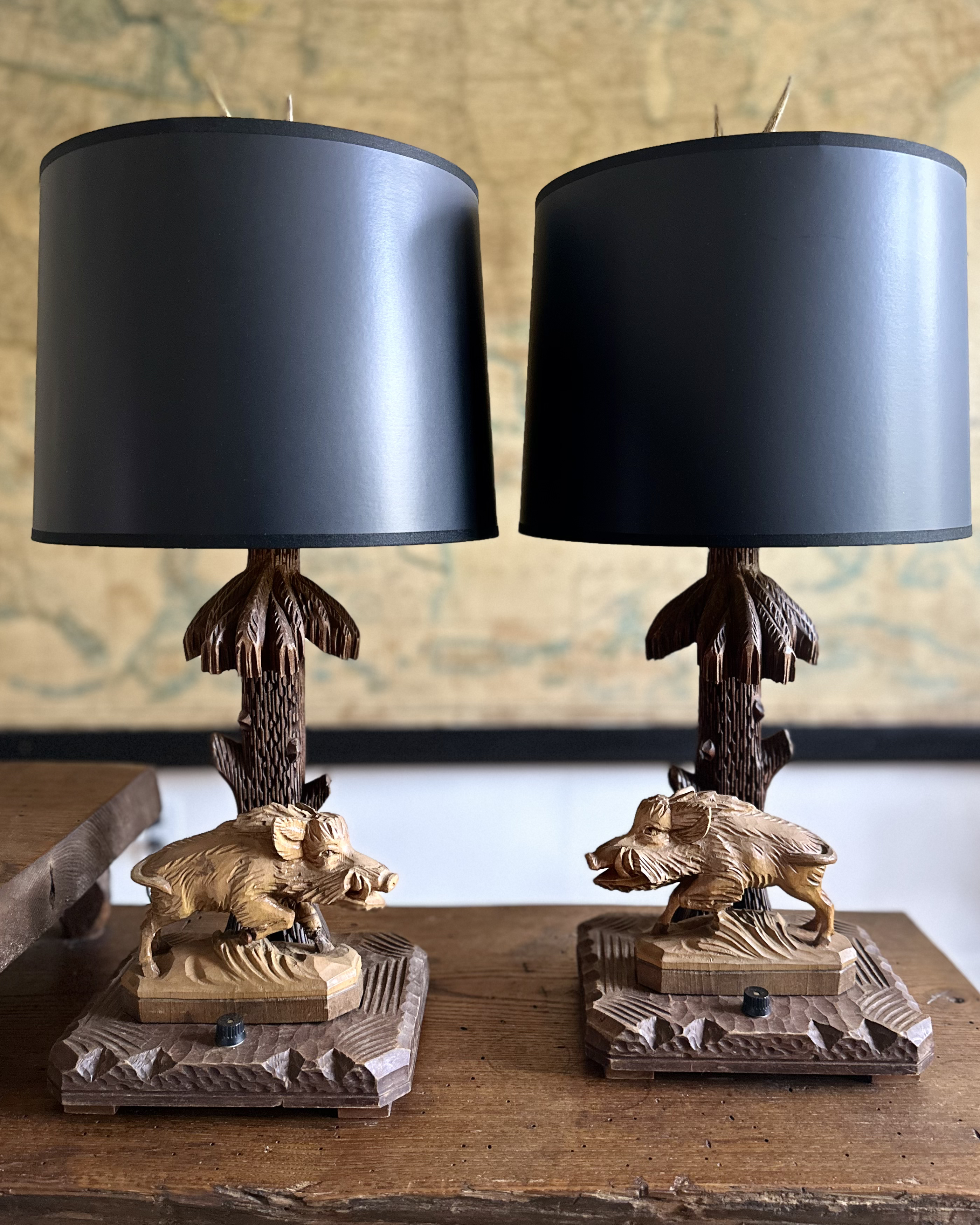 Boar Table Lamps