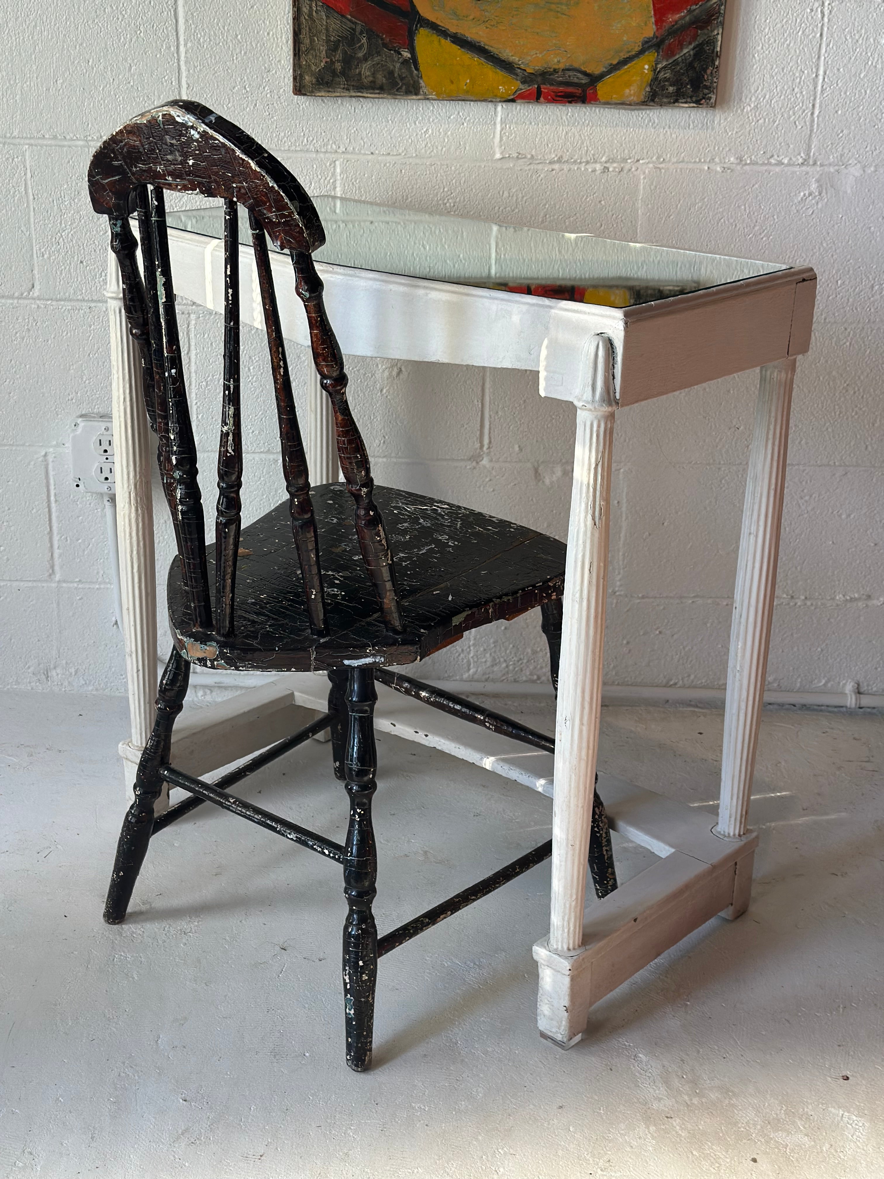 White Mirrored Vanity Table