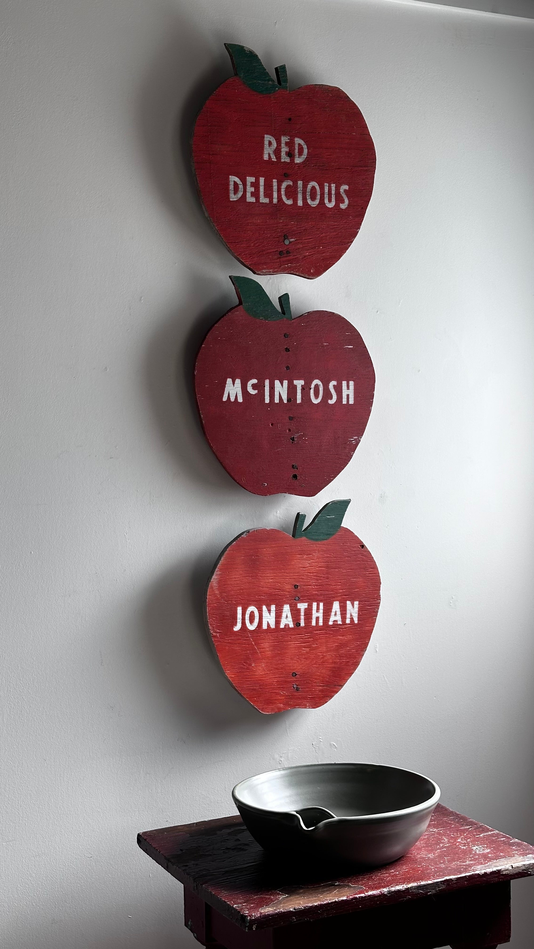Fruit Stand Apple Variety Signs