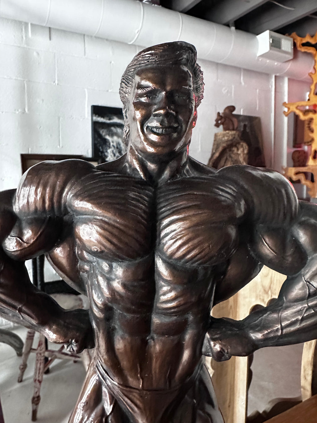 Body Builder Trophy Blank