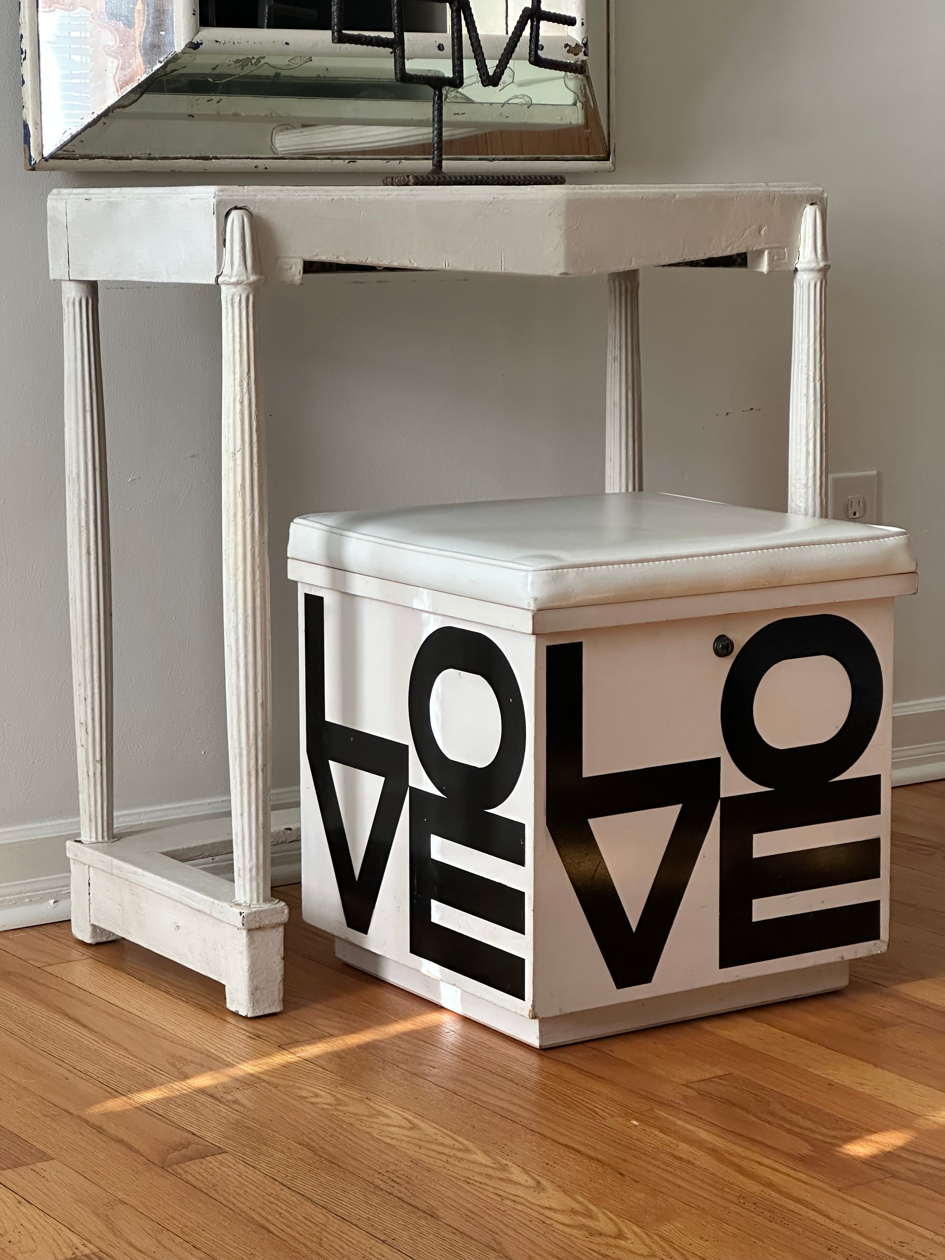 White Mirrored Vanity Table