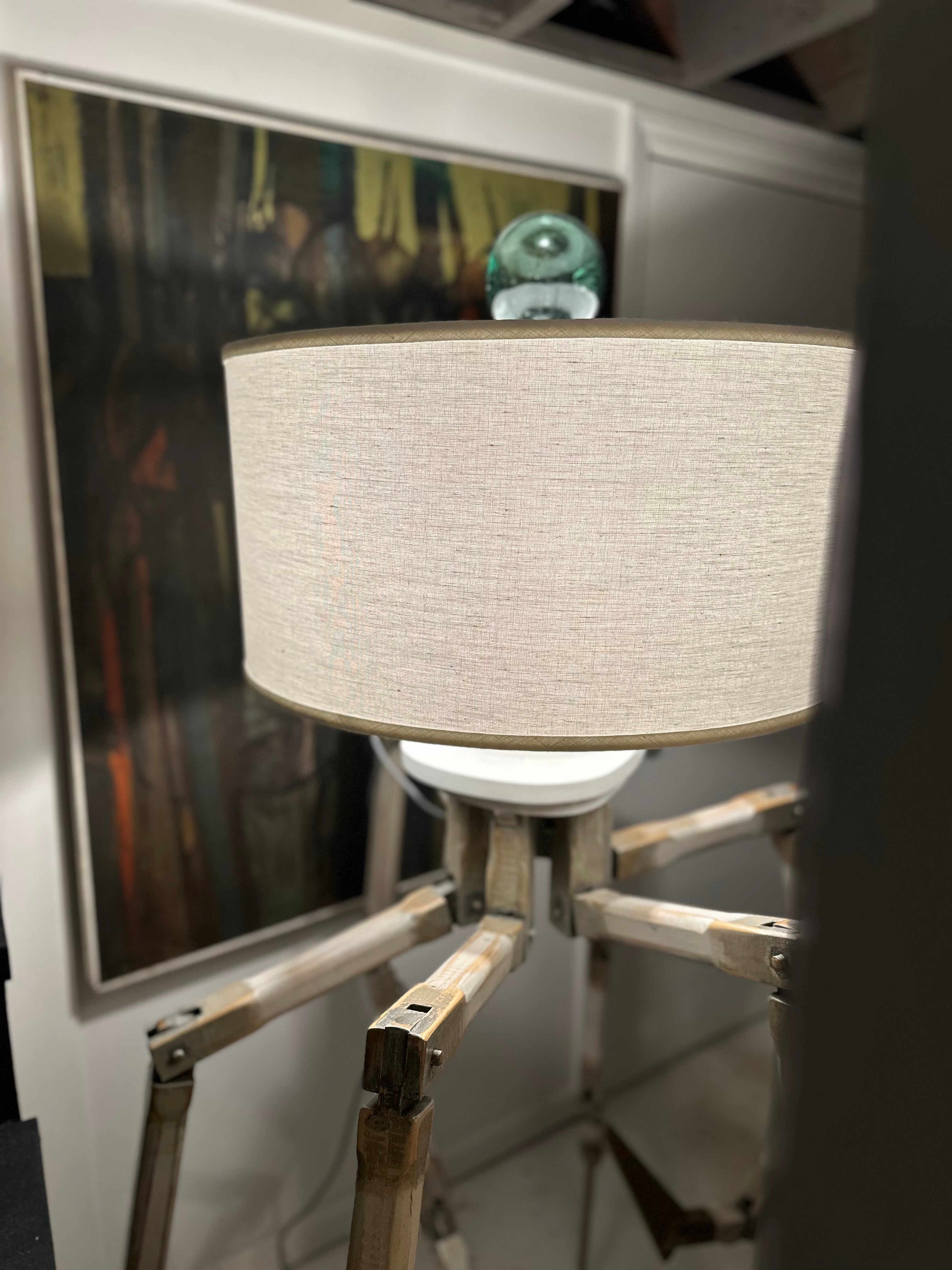Carnival Claw Floor Lamp