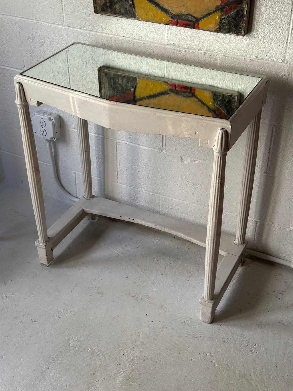 White Mirrored Vanity Table