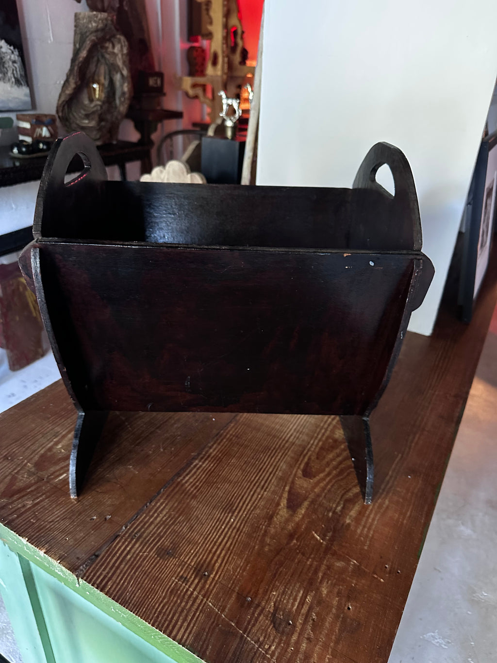 Magazine Caddy