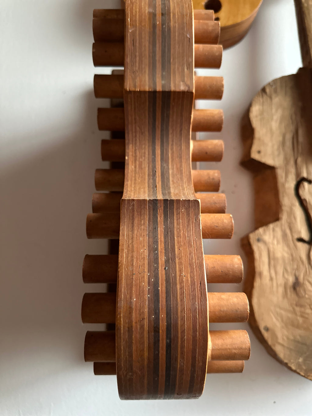Wooden Violin Pattern