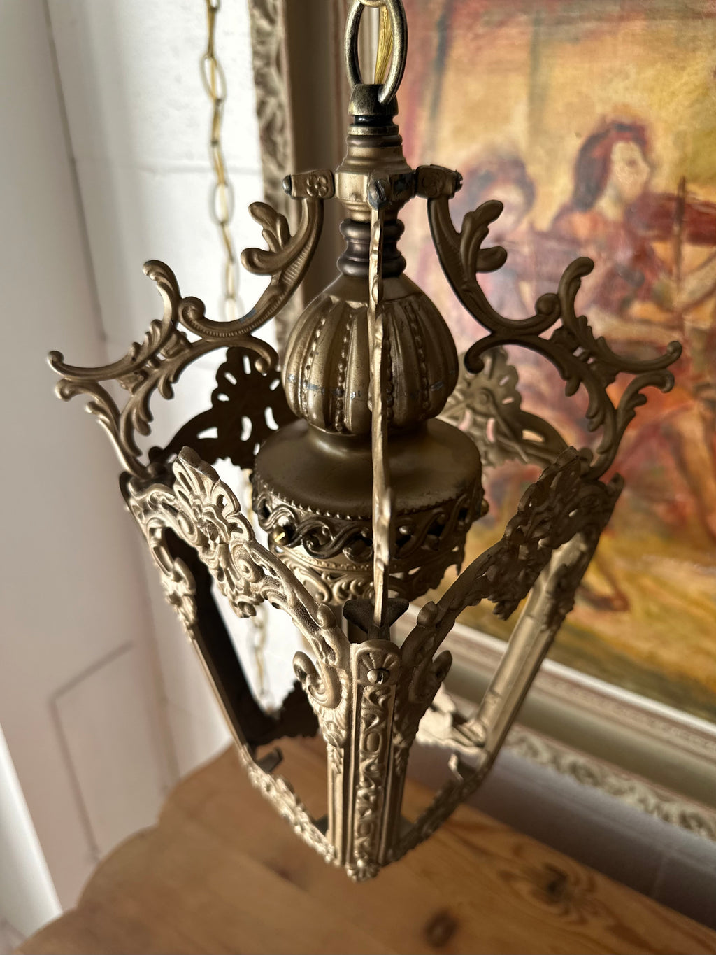 Coronation Pendant