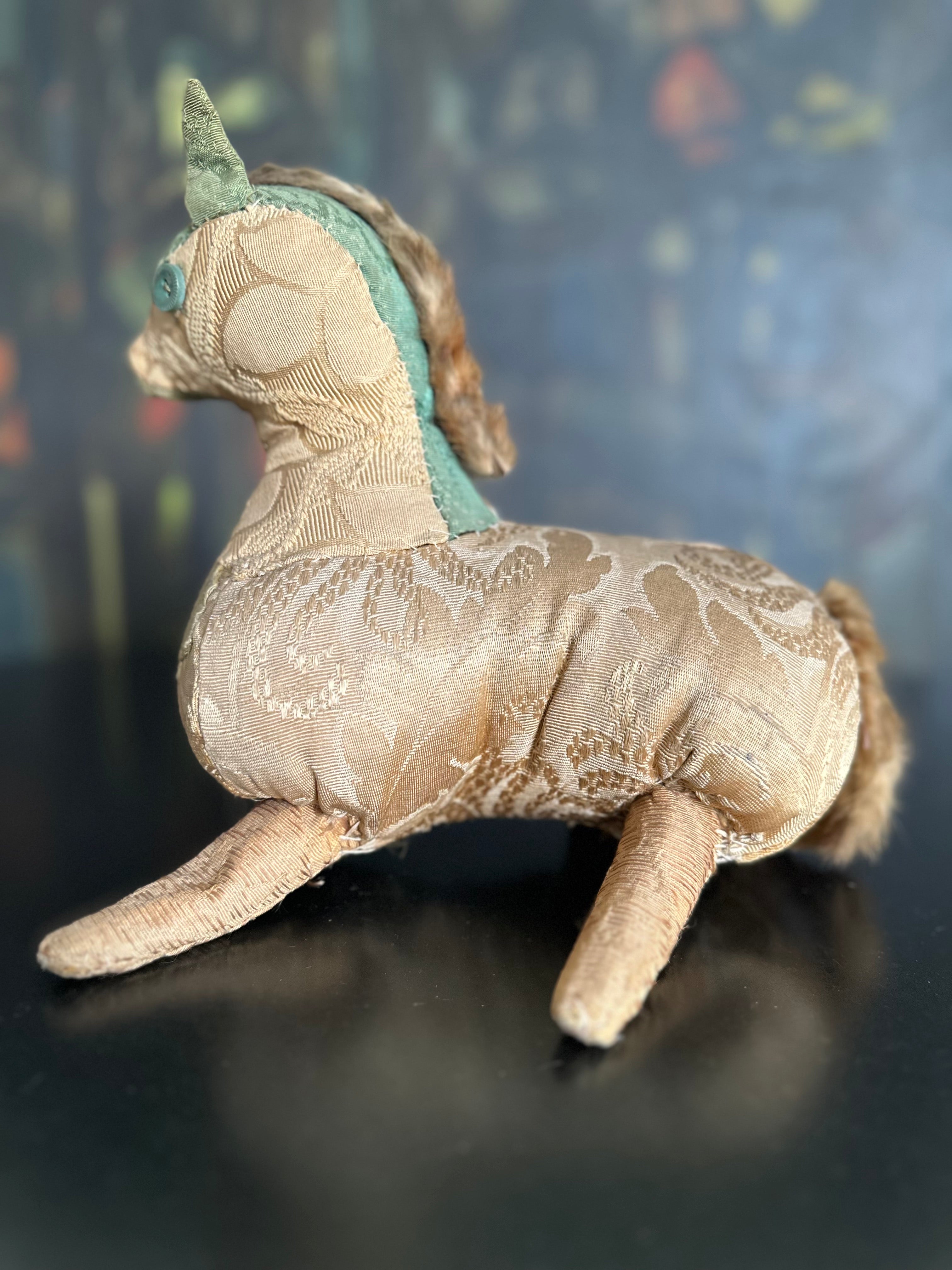 Brocade Bulls-eye