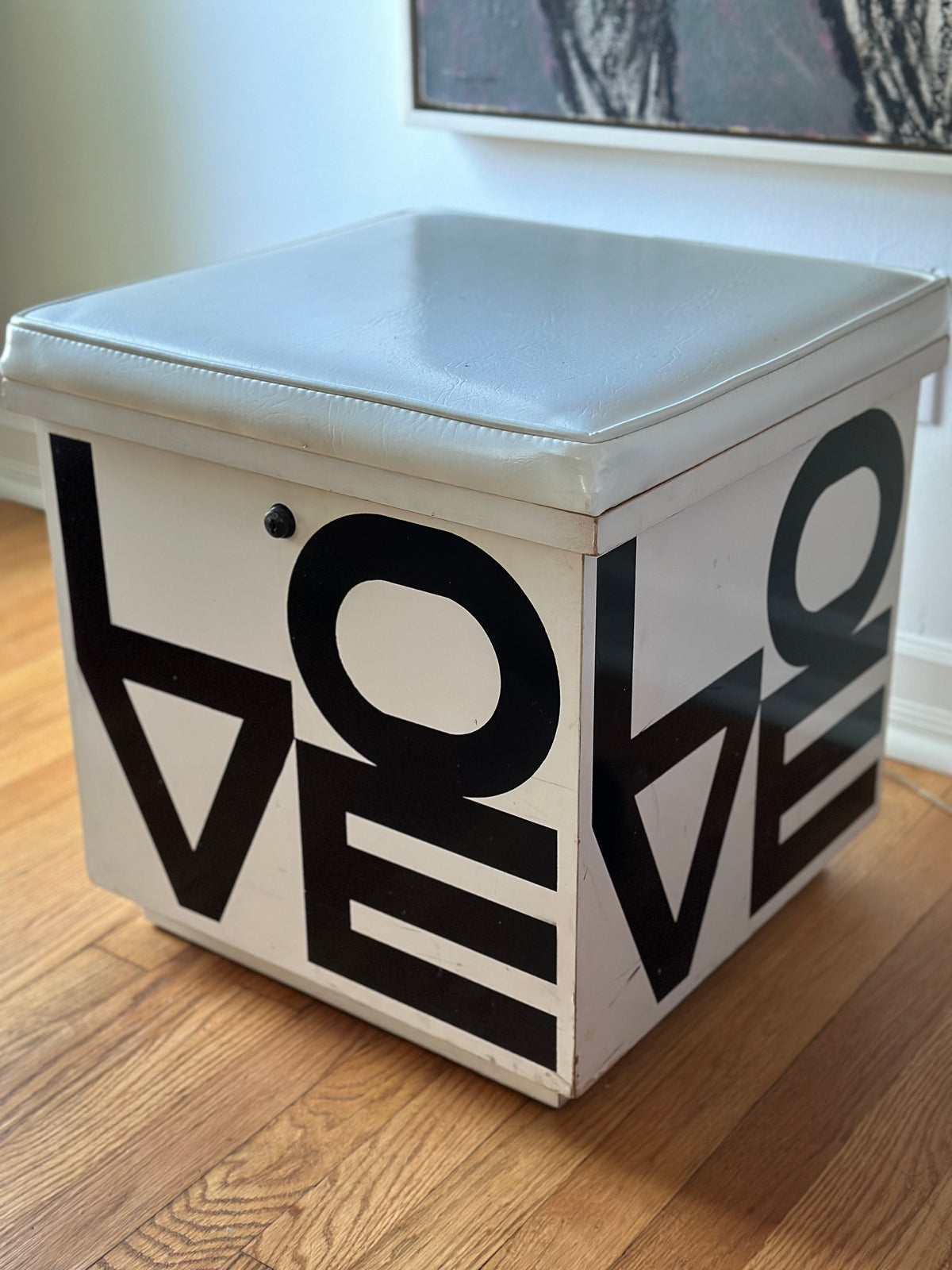 Vintage Love Storage Cube/Seat