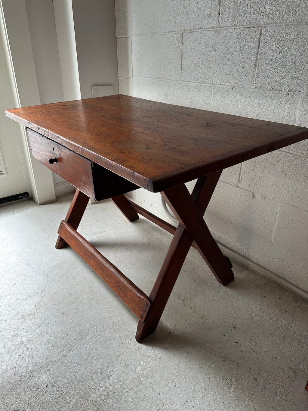 Pine Sawbuck Table
